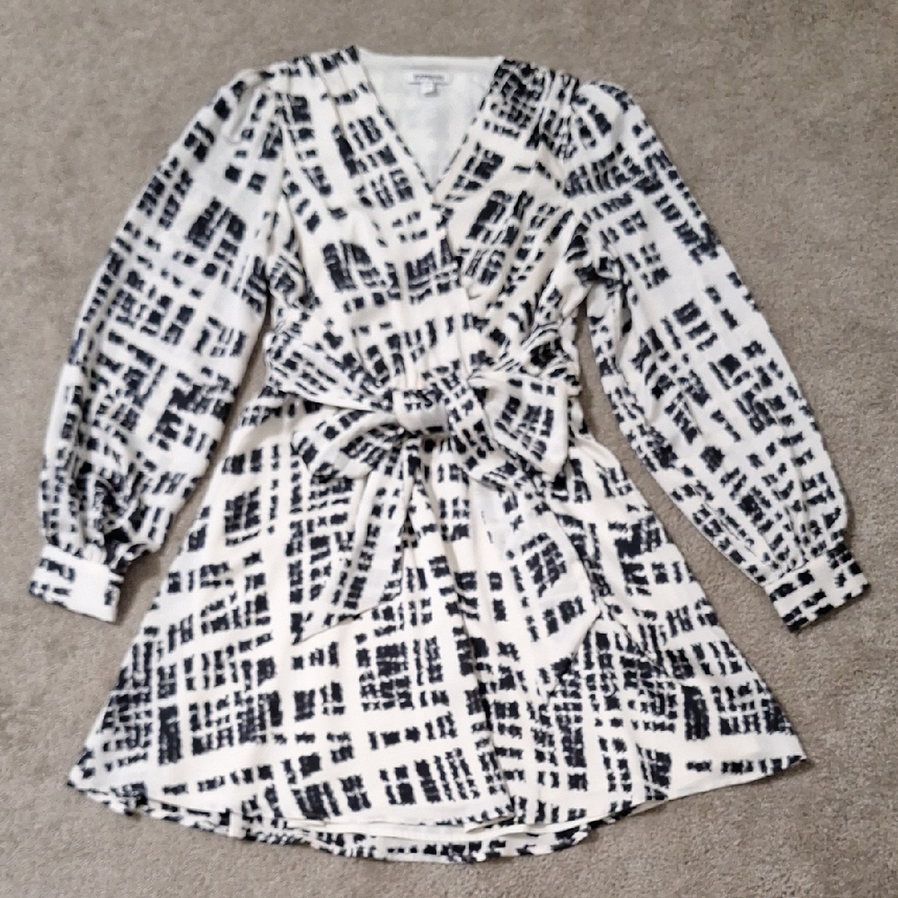 Express Black and White Patterned Dress